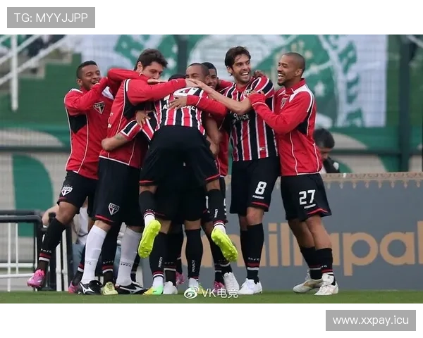 体育联赛薪资足球话题区（体育联赛营收排名）sports